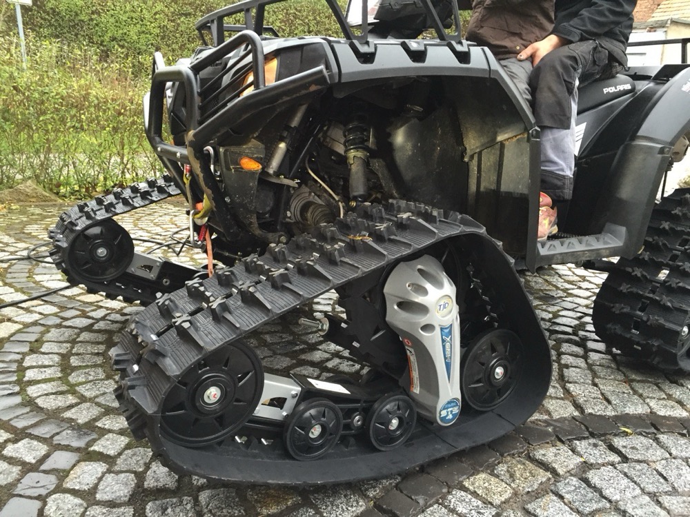 Quad mit Raupenketten